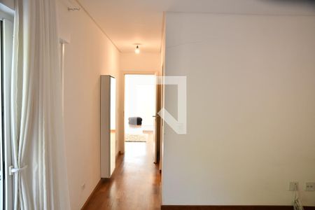 Casa de condomínio para alugar com 370m², 4 quartos e 6 vagasSuíte 4