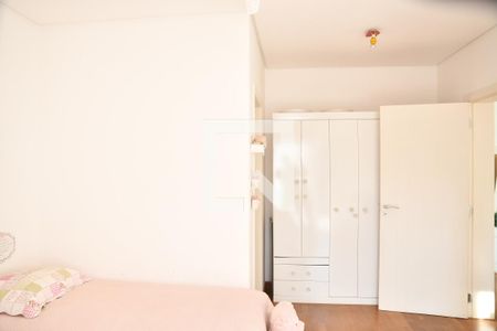 Casa de condomínio para alugar com 370m², 4 quartos e 6 vagasSuíte 2