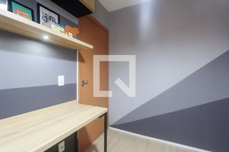Quarto 1 de apartamento para alugar com 2 quartos, 50m² em Costa E Silva, Porto Alegre