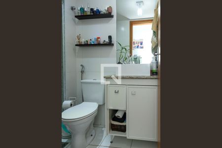 Apartamento à venda com 187m², 3 quartos e 2 vagasBanheiro Social