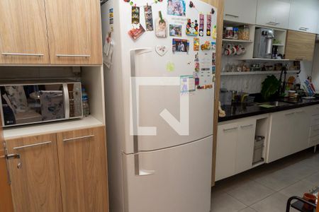 Apartamento à venda com 187m², 3 quartos e 2 vagasCozinha - Armários