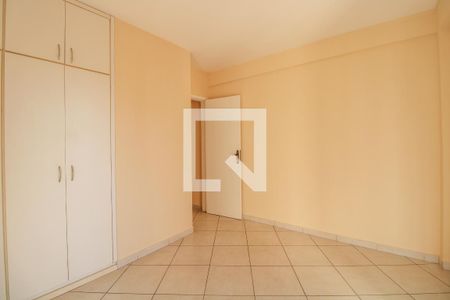 Quarto  de apartamento à venda com 1 quarto, 49m² em Cambuí, Campinas