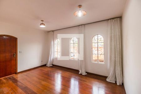 Sala de TV de casa para alugar com 3 quartos, 170m² em Jardim Regina Alice, Barueri