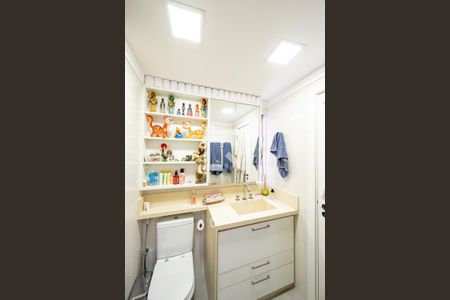 Apartamento à venda com 62m², 3 quartos e 1 vaga Apartamento à venda com 62m², 3 quartos e 1 vagaBanheiro Social