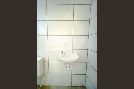 Casa de condomínio à venda com 28m², 1 quarto e sem vagaBanheiro