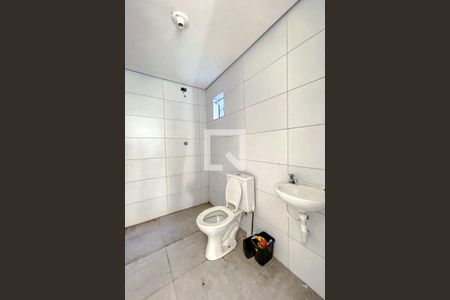 Banheiro de casa de condomínio para alugar com 1 quarto, 28m² em Ipiranga, São Paulo