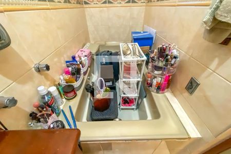 Casa à venda com 218m², 3 quartos e 2 vagasBanheiro da Suíte