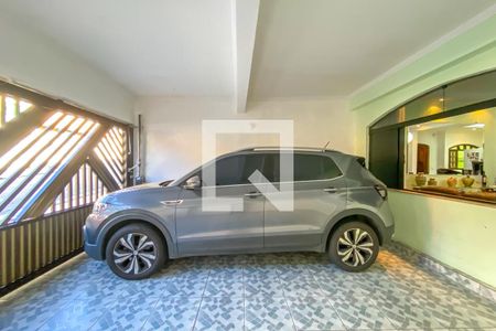 Casa à venda com 218m², 3 quartos e 2 vagasGaragem