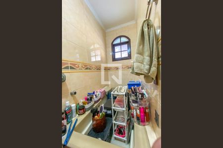 Casa à venda com 218m², 3 quartos e 2 vagasBanheiro da Suíte