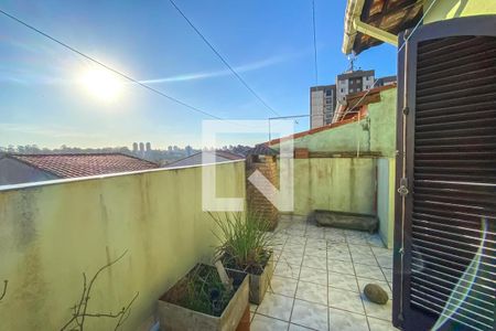 Casa à venda com 218m², 3 quartos e 2 vagasVaranda do Quarto 1