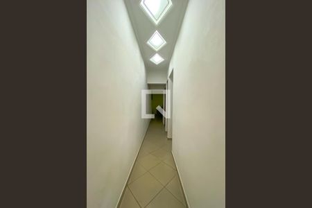 Corredor de casa à venda com 3 quartos, 218m² em Parque Terra Nova Ii, São Bernardo do Campo