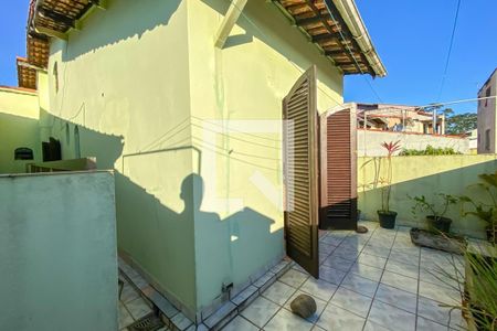 Casa à venda com 218m², 3 quartos e 2 vagasVaranda do Quarto 1