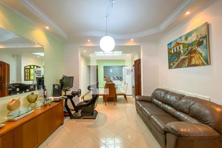 Sala de casa à venda com 3 quartos, 218m² em Parque Terra Nova Ii, São Bernardo do Campo