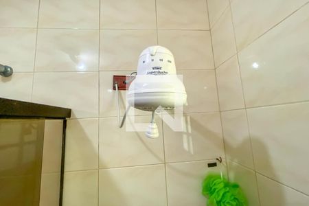 Casa à venda com 218m², 3 quartos e 2 vagasBanheiro Social