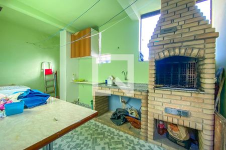 Casa à venda com 218m², 3 quartos e 2 vagasÁrea de Serviço e Churrasqueira