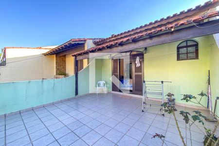 Casa à venda com 218m², 3 quartos e 2 vagasVaranda da Suíte