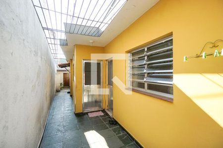 Casa à venda com 120m², 2 quartos e 2 vagasQuintal