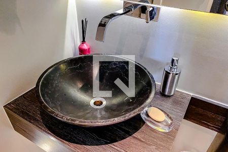 Apartamento à venda com 80m², 1 quarto e 2 vagasLavabo
