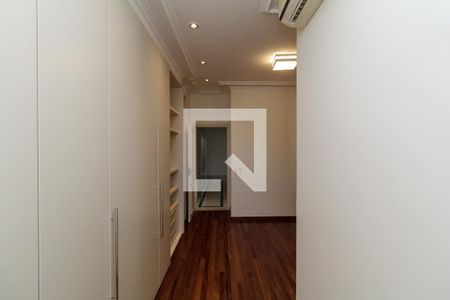 Apartamento à venda com 500m², 4 quartos e 3 vagasQuarto 4 - Suíte