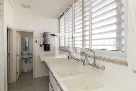 Apartamento à venda com 500m², 4 quartos e 3 vagasLavanderia