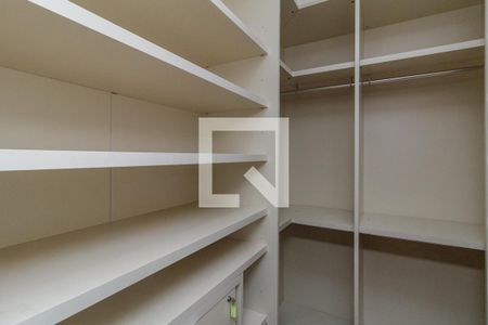 Apartamento à venda com 500m², 4 quartos e 3 vagasCloset do Quarto 3 - Suíte