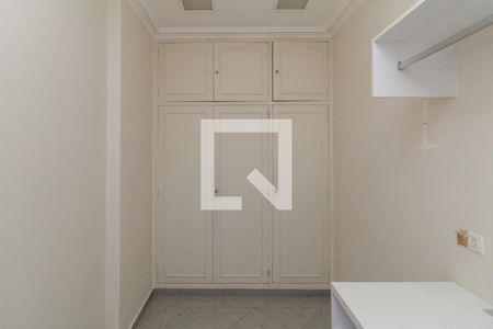 Apartamento à venda com 500m², 4 quartos e 3 vagasQuarto de Serviço