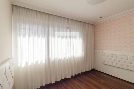 Apartamento à venda com 500m², 4 quartos e 3 vagasQuarto 2 - Suíte