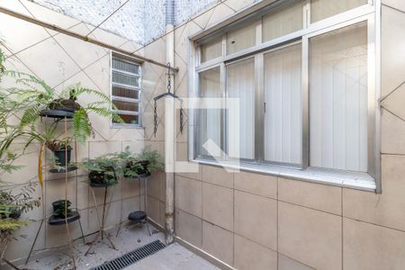 Apartamento à venda com 85m², 2 quartos e sem vagaÁrea de Serviço