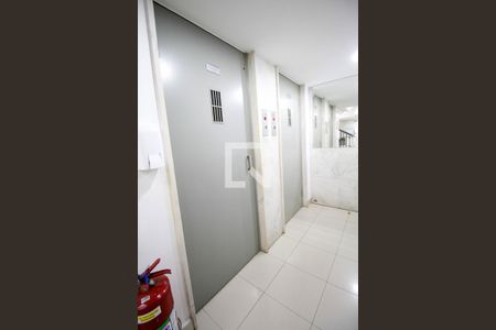 Apartamento para alugar com 47m², 1 quarto e sem vaga Apartamento para alugar com 47m², 1 quarto e sem vagaElevadores
