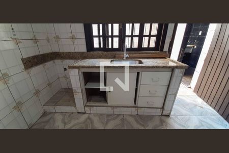 Casa à venda com 200m², 3 quartos e 2 vagasCozinha