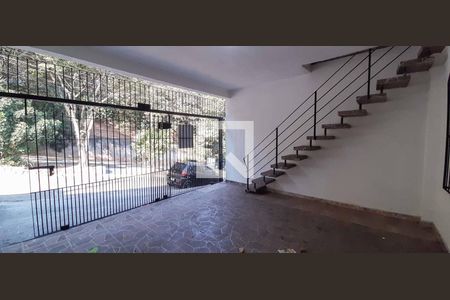 Casa à venda com 200m², 3 quartos e 2 vagasGaragem