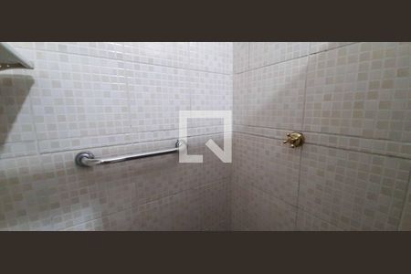 Casa à venda com 200m², 3 quartos e 2 vagasBanheiro da Suíte