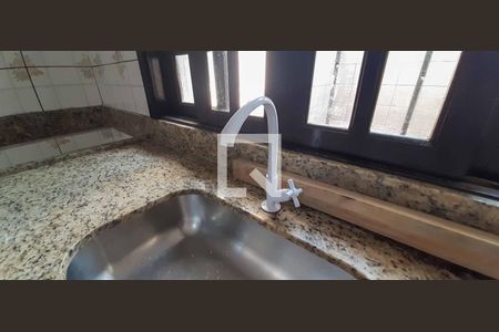 Casa à venda com 200m², 3 quartos e 2 vagasCozinha