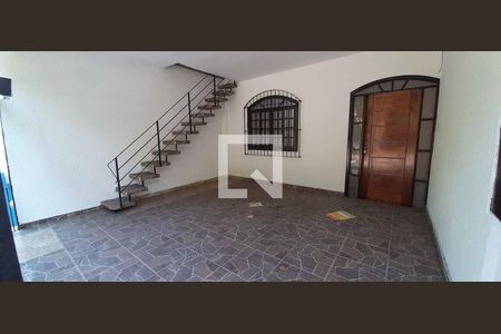 Casa à venda com 200m², 3 quartos e 2 vagasGaragem