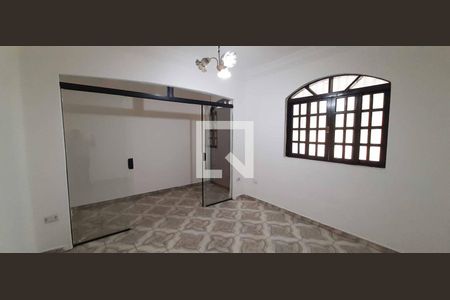 Sala de casa para alugar com 3 quartos, 200m² em Quitaúna, Osasco