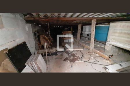 Casa à venda com 200m², 3 quartos e 2 vagasPorão