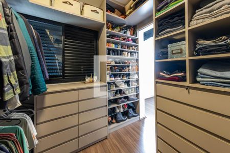 Apartamento à venda com 86m², 3 quartos e 2 vagasCloset da suíte