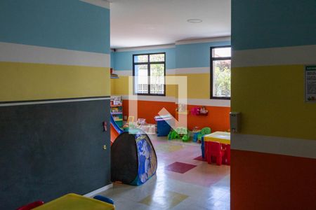 Apartamento à venda com 86m², 3 quartos e 2 vagasÁrea comum - Brinquedoteca