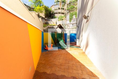 Apartamento para alugar com 68m², 3 quartos e 2 vagasÁrea comum - Playground