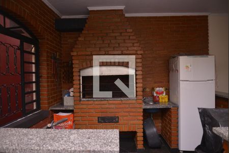 Casa à venda com 236m², 4 quartos e 6 vagasChurrasqueira