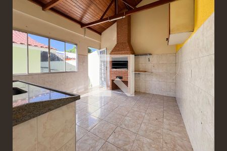 Casa à venda com 250m², 3 quartos e 4 vagasChurrasqueira