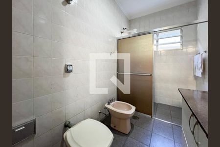 Casa à venda com 250m², 3 quartos e 4 vagasBanheiro Social