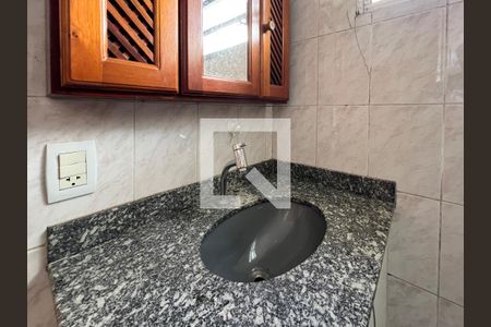 Casa à venda com 250m², 3 quartos e 4 vagasBanheiro da Suíte