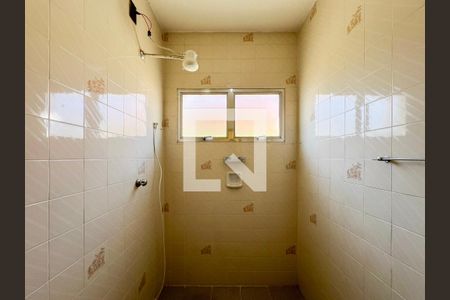 Casa à venda com 250m², 3 quartos e 4 vagasBanheiro edícula