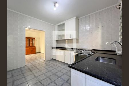 Casa à venda com 250m², 3 quartos e 4 vagasCozinha