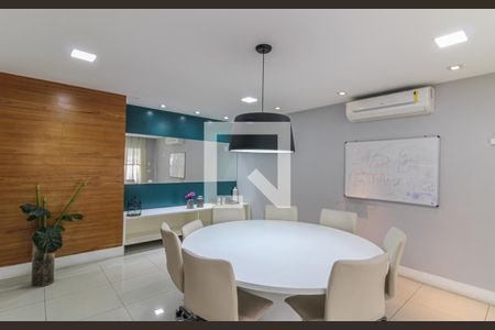 Apartamento à venda com 164m², 4 quartos e 2 vagasÁrea comum