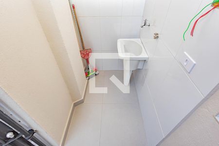 Casa para alugar com 25m², 1 quarto e sem vagaÁrea de Serviço