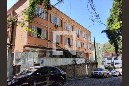 Apartamento à venda com 117m², 3 quartos e 1 vagaFachada