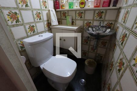 Casa à venda com 400m², 3 quartos e 12 vagasLavabo