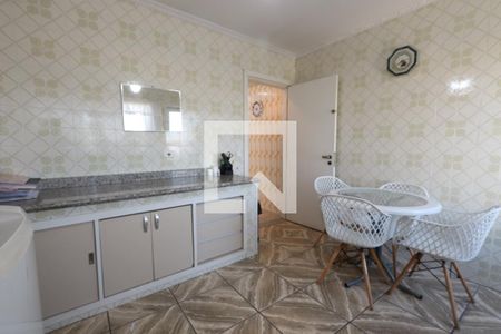 Casa à venda com 400m², 3 quartos e 12 vagasÁrea de Serviço